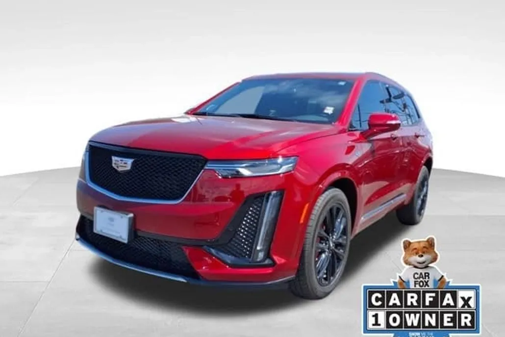 2024 Cadillac XT6 Sport photo 1