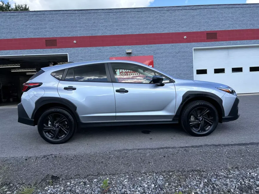 2024 Subaru Crosstrek Base photo 1