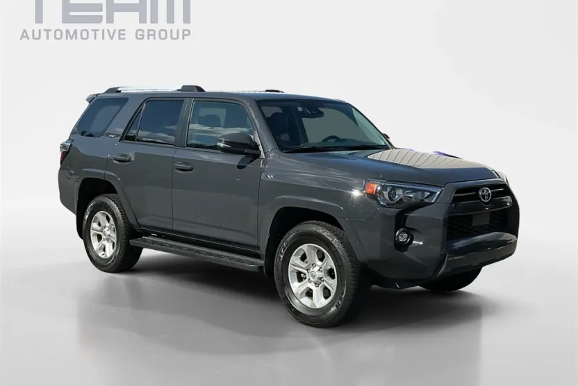 2024 Toyota 4Runner SR5 Premium photo 1