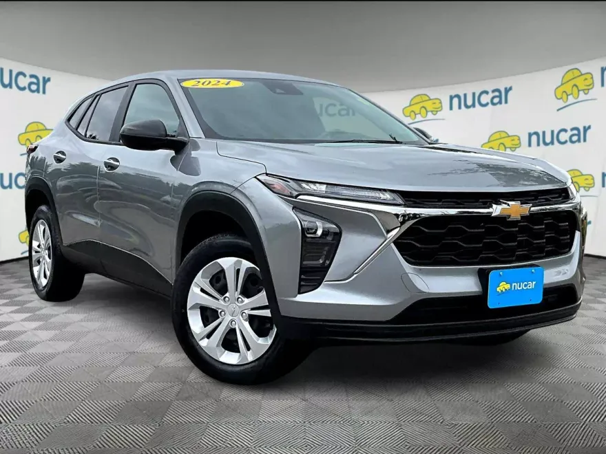 2024 Chevrolet Trax photo 1
