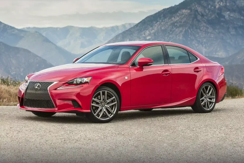 2016 Lexus IS 200t photo 1