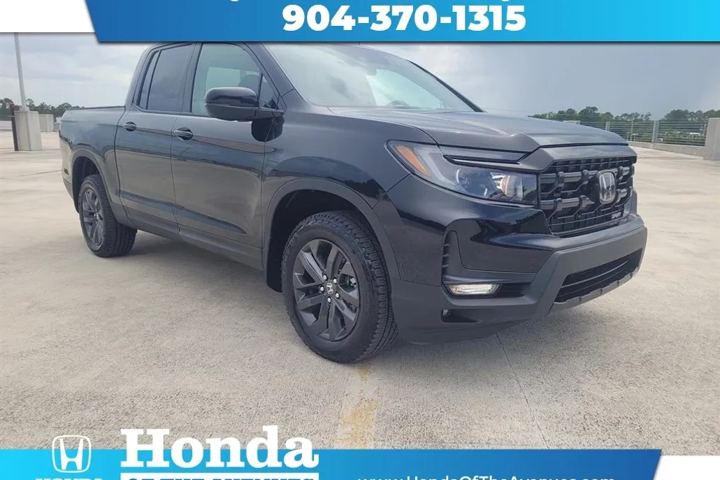 2025 Honda Ridgeline Sport photo 1