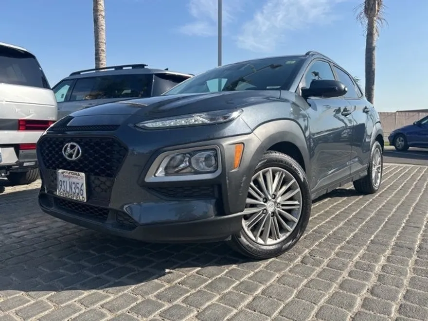 2019 Hyundai Kona SEL photo 1