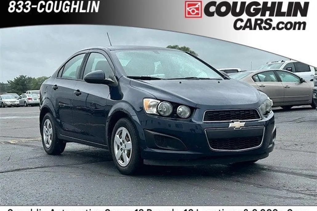 2015 Chevrolet Sonic LS photo 1