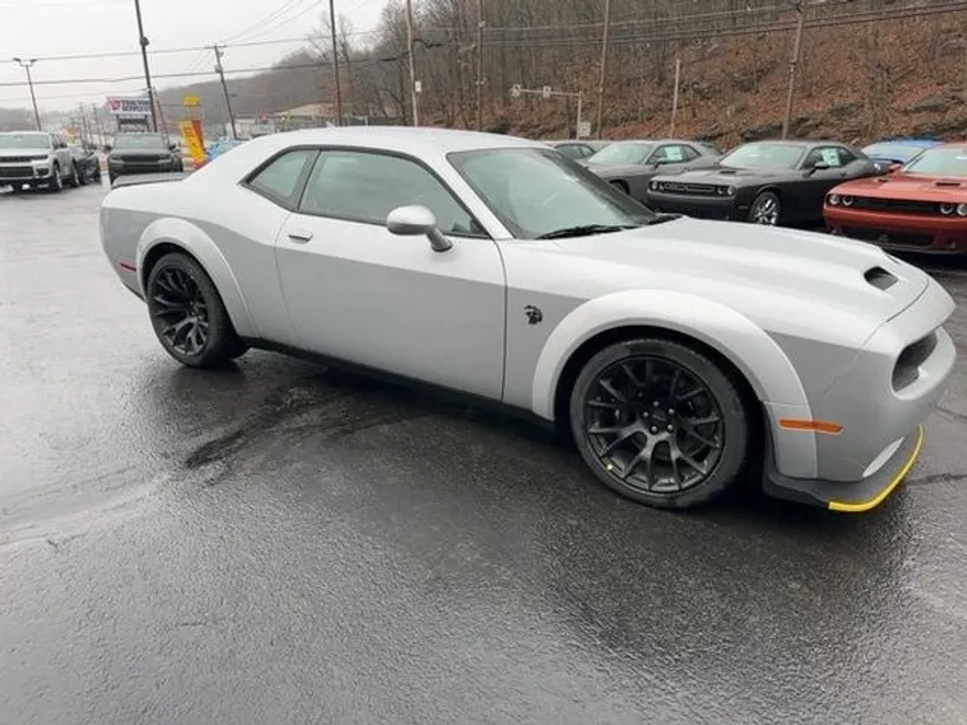 2023 Dodge Challenger SRT8 Hellcat Widebody photo 2