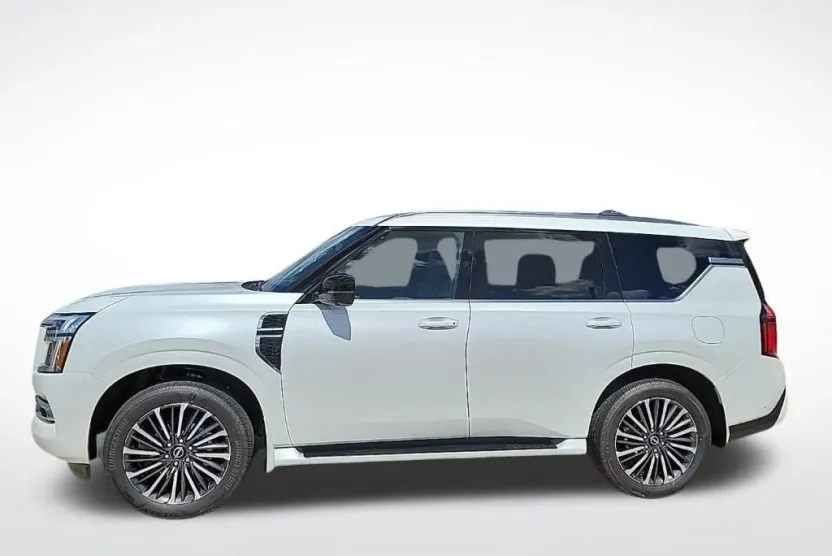 2025 Nissan Armada Platinum Reserve photo 1