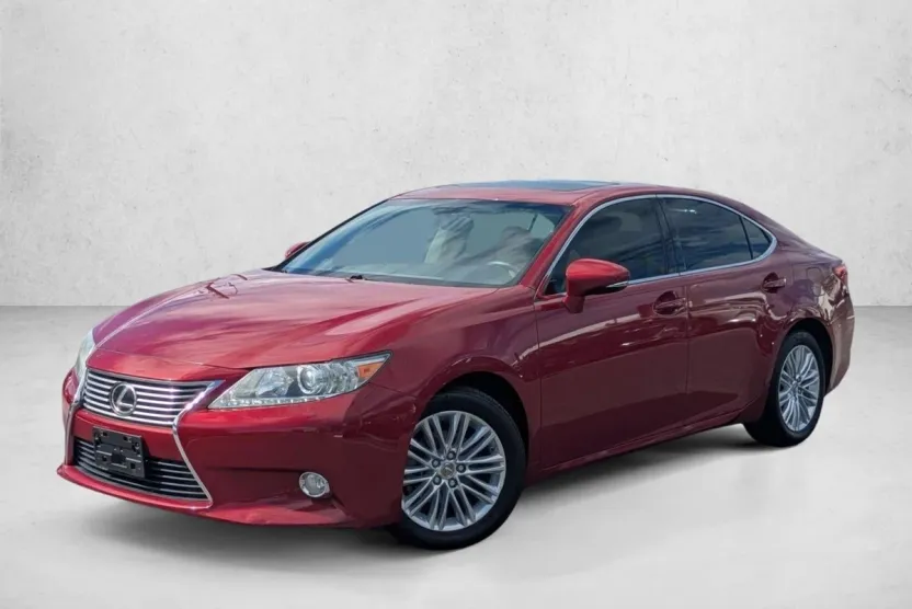 2013 Lexus ES 350 photo 1