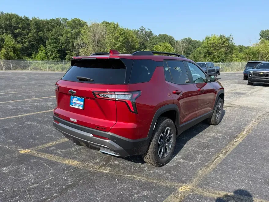 2026 Chevrolet Equinox ACTIV photo 1