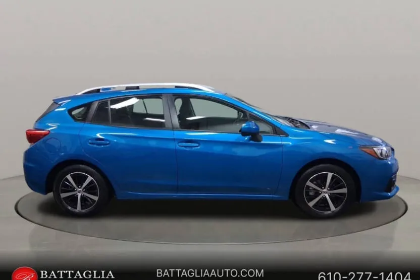 2022 Subaru Impreza Premium photo 1