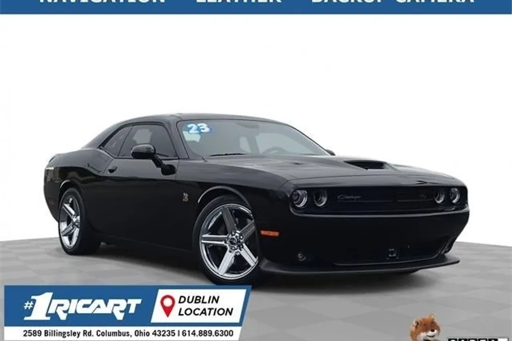 2023 Dodge Challenger Scat Pack photo 1