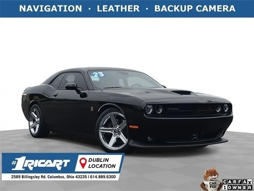 2023 Dodge Challenger Scat Pack photo 1