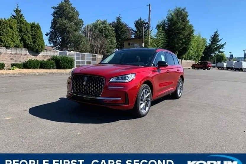 2025 Lincoln Corsair Grand Touring photo 1