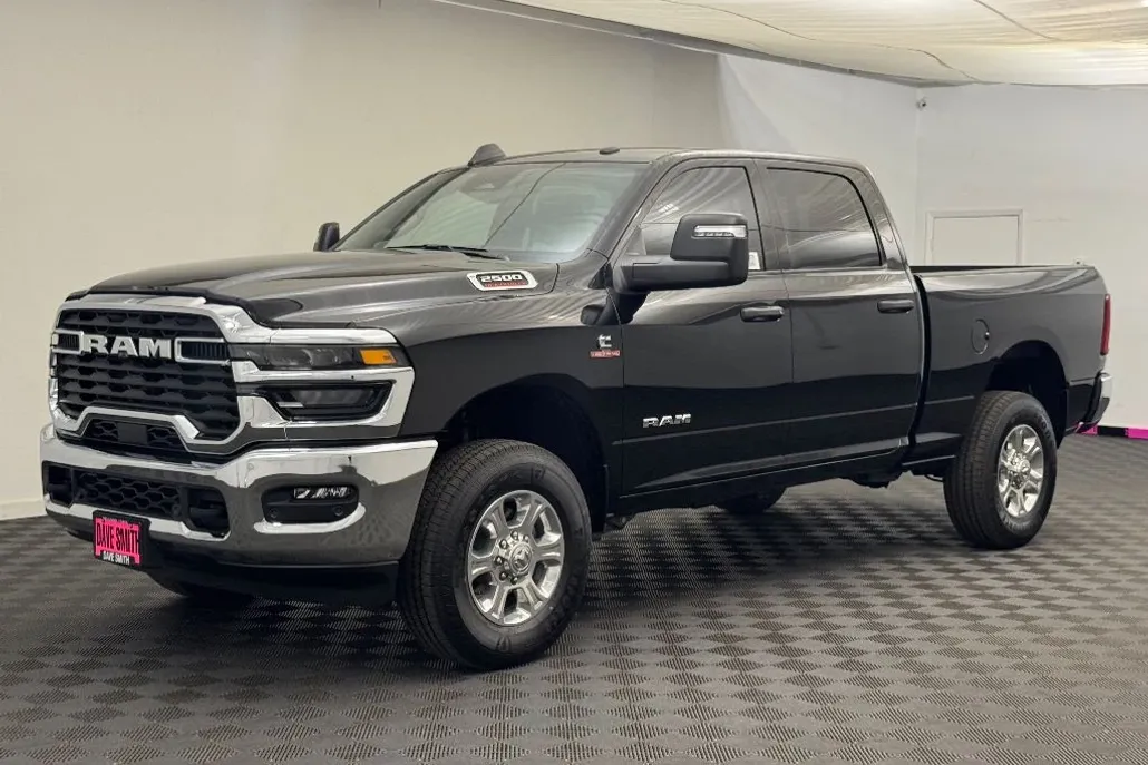 2025 Ram 2500 Big Horn photo 1