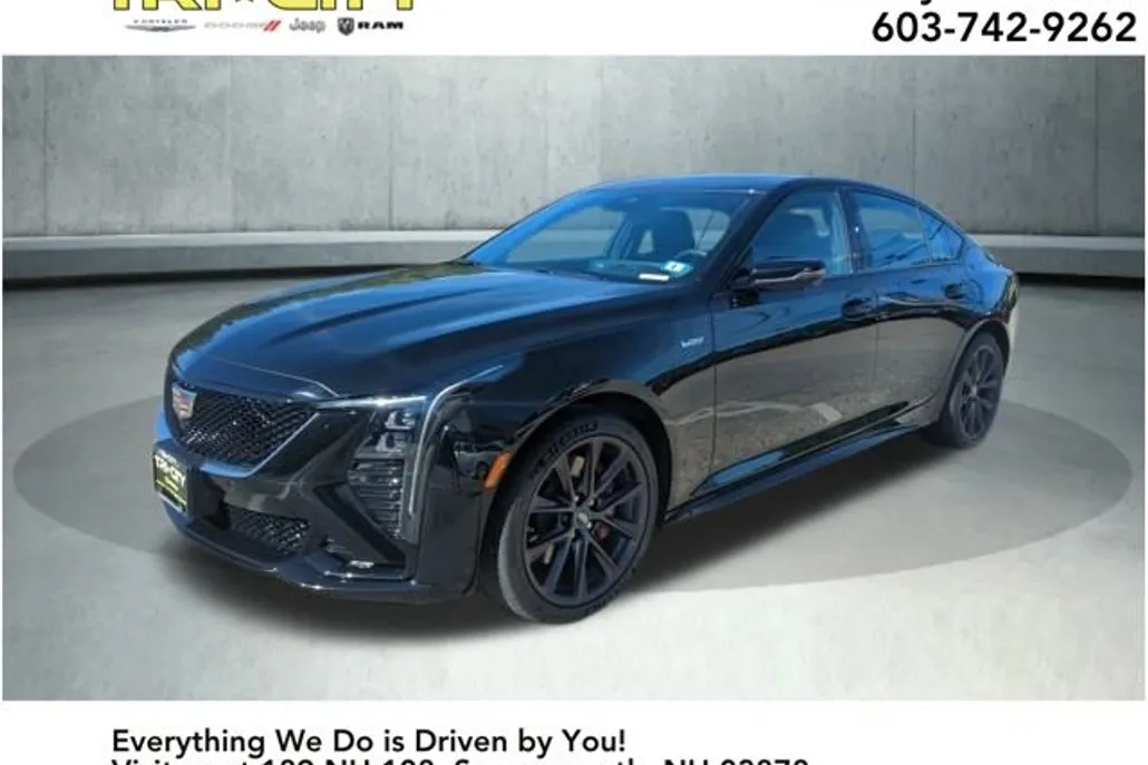 2025 Cadillac CT5 V photo 1