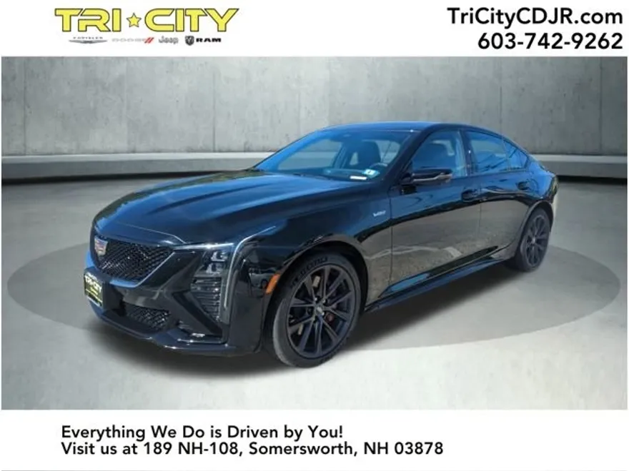 2025 Cadillac CT5 V photo 1