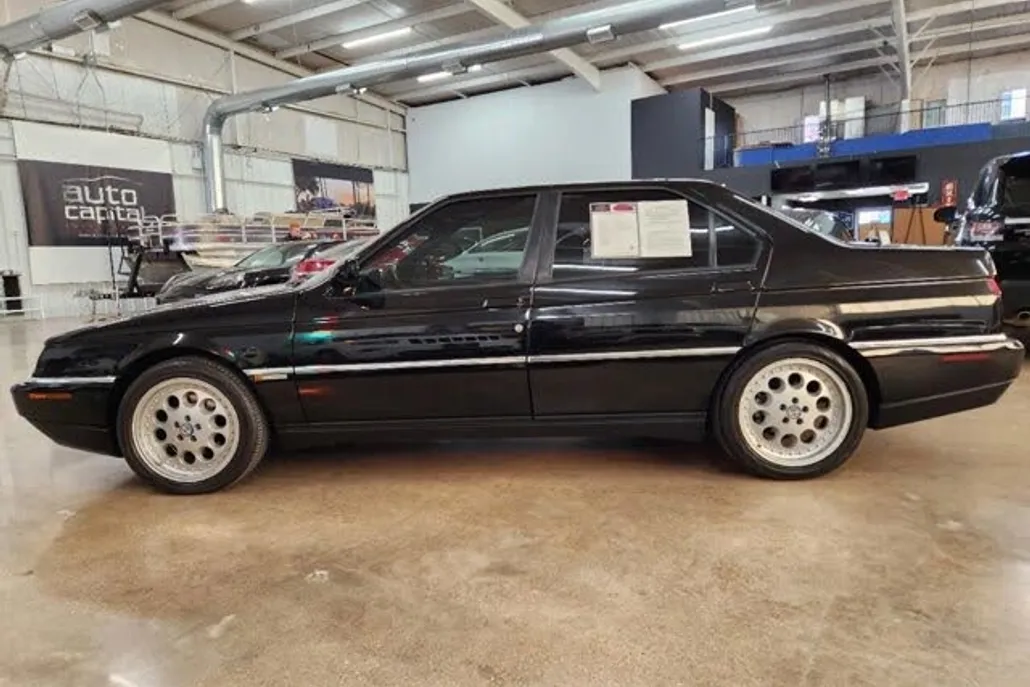 1994 Alfa Romeo 164 photo 1