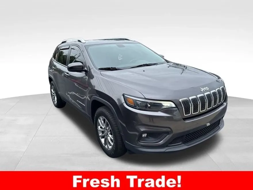 2019 Jeep Cherokee Latitude photo 1