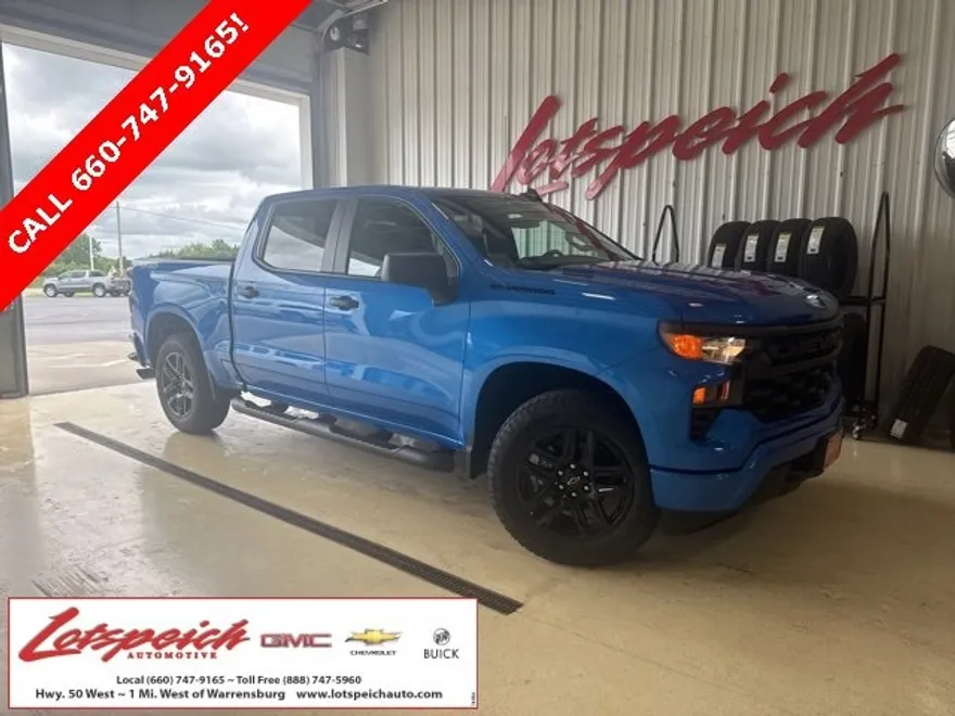2025 Chevrolet Silverado 1500 Custom photo 1