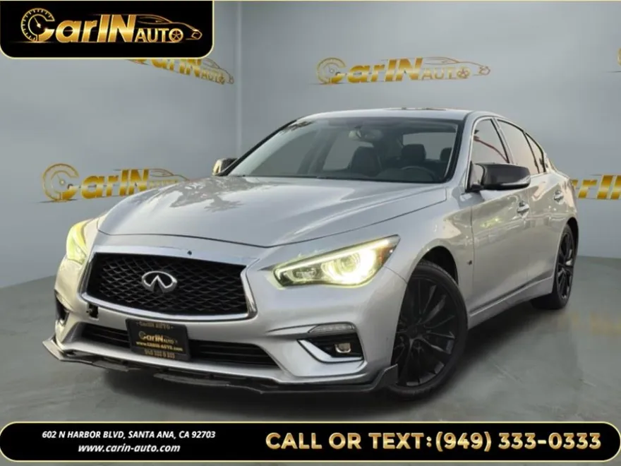 2018 Infiniti Q50 3.0t LUXE photo 1