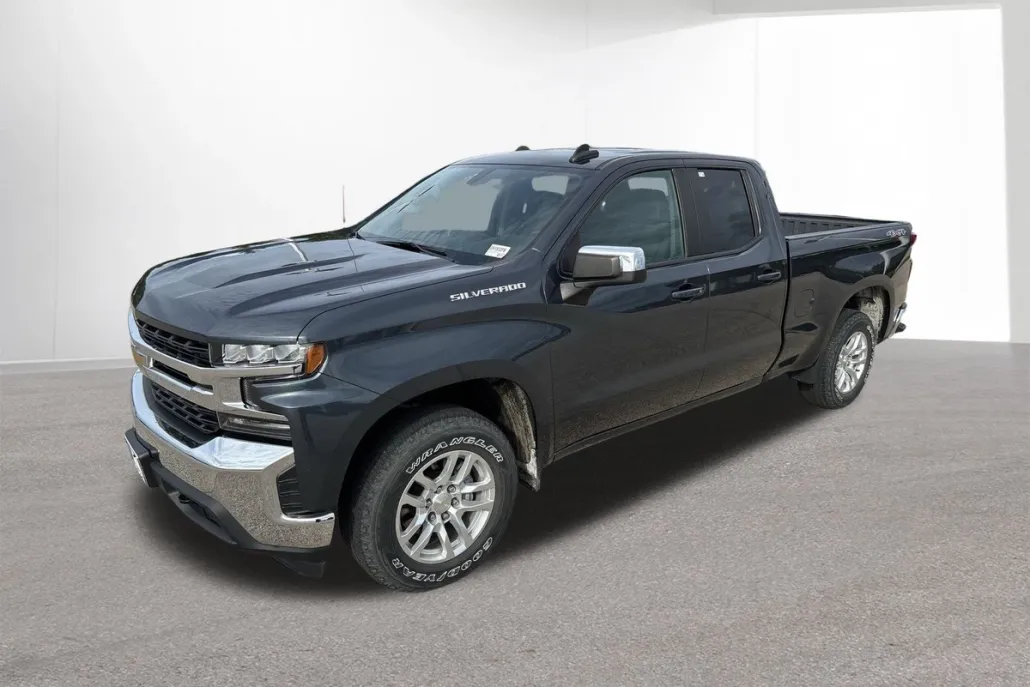 2020 Chevrolet Silverado 1500 LT photo 1