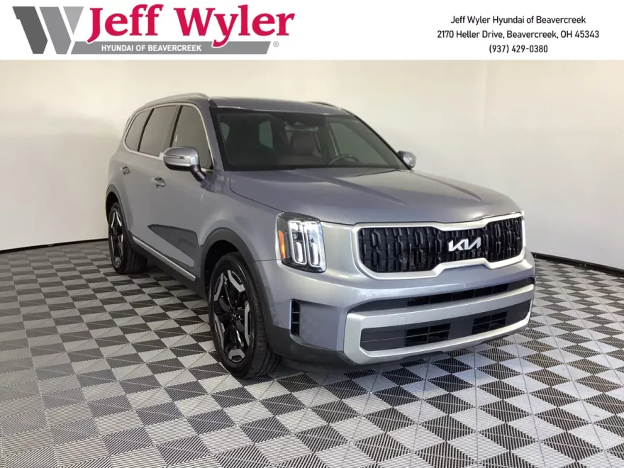 2023 Kia Telluride EX photo 1
