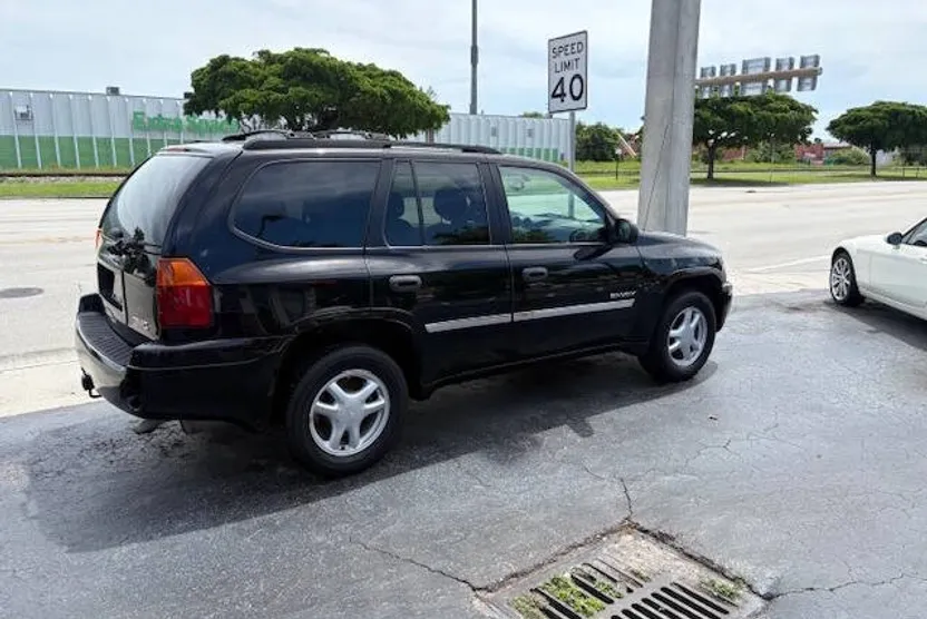 2006 Gmc Envoy SLT photo 1
