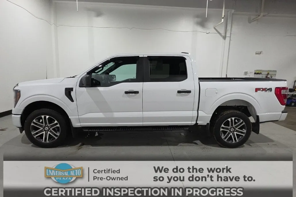 2023 Ford F-150 XL FX4 photo 1