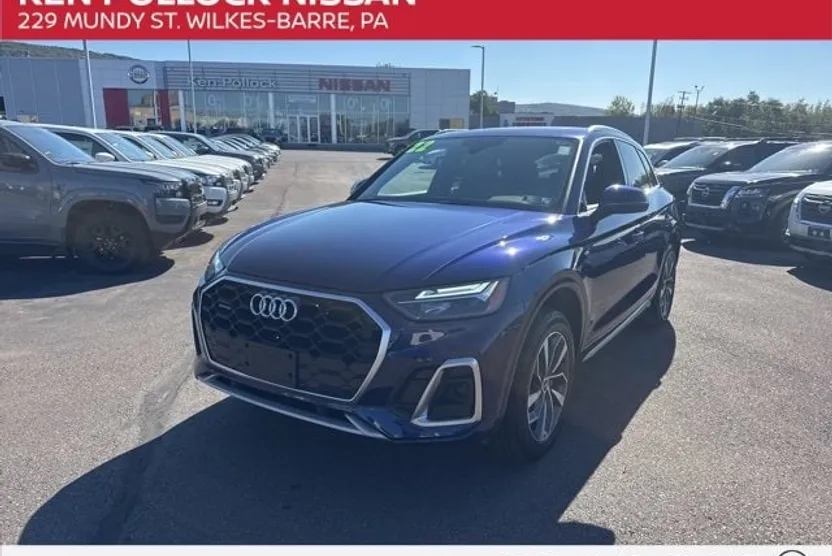 2022 Audi Q5 S line Premium photo 1
