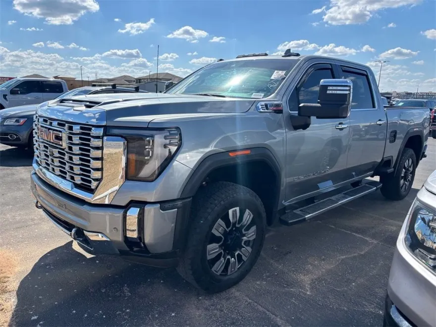 2024 Gmc Sierra 2500 HD Denali photo 1