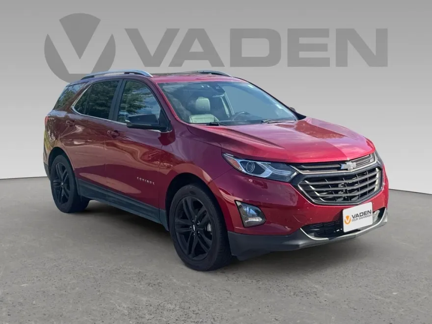 2021 Chevrolet Equinox LT photo 1