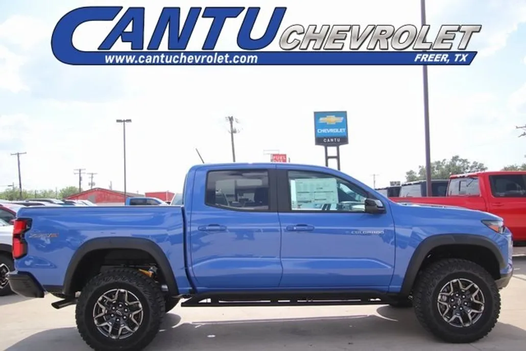 2025 Chevrolet Colorado ZR2 photo 1
