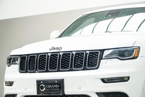 2018 Jeep Grand Cherokee High Altitude photo 2