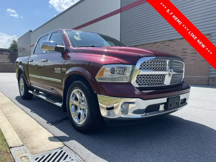 2017 Ram 1500 Laramie photo 1