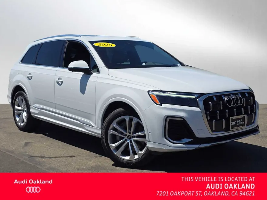 2025 Audi Q7 Premium 45 photo 1