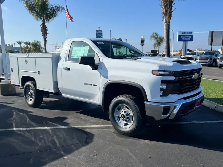 2025 Chevrolet Silverado 2500HD photo 1