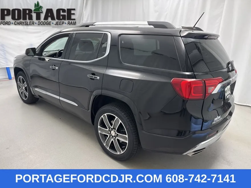 2018 Gmc Acadia Denali photo 1