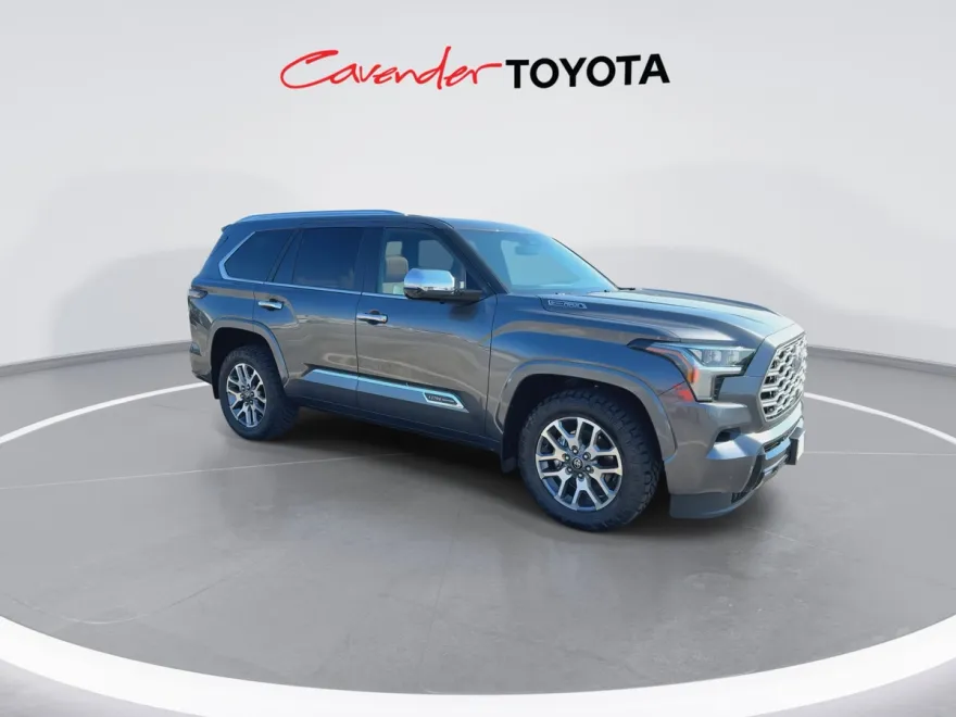 2025 Toyota Sequoia photo 1