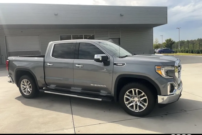 2020 Gmc Sierra 1500 SLT photo 1