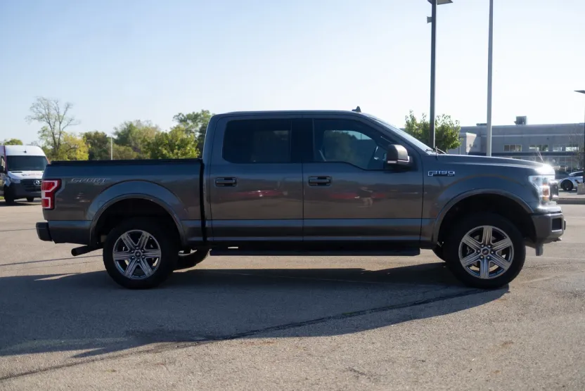 2018 Ford F-150 XLT photo 1