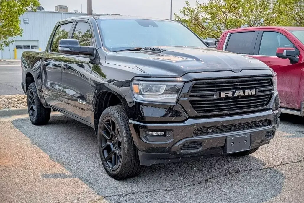 2023 Ram 1500 Laramie photo 1