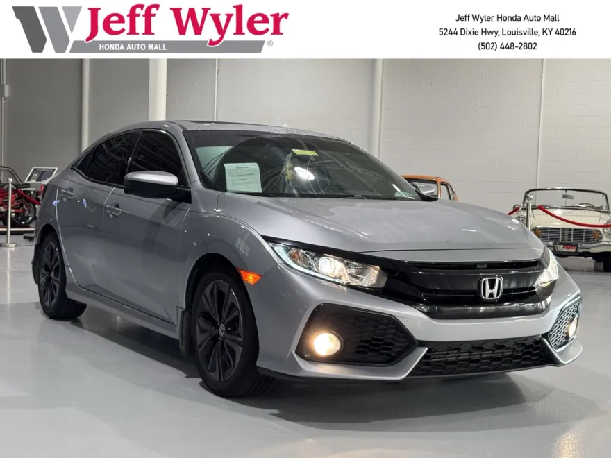 2017 Honda Civic Hatchback EX-L photo 1