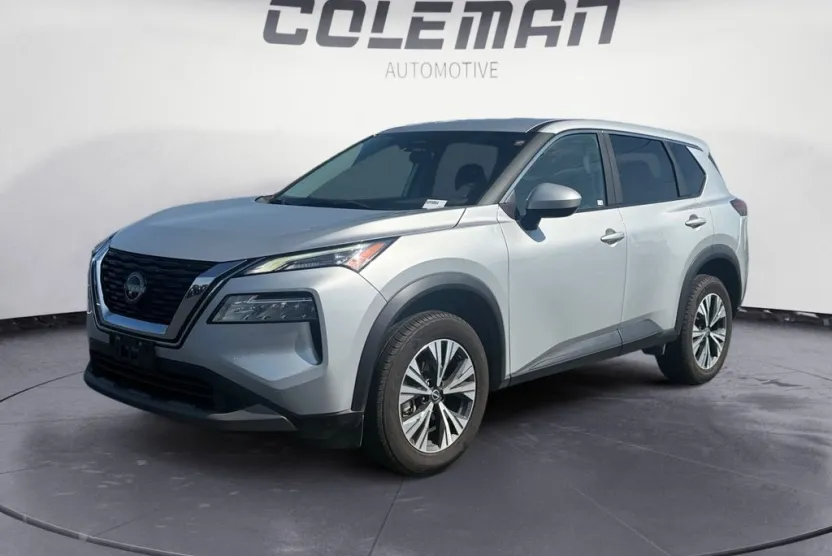 2023 Nissan Rogue SV photo 1