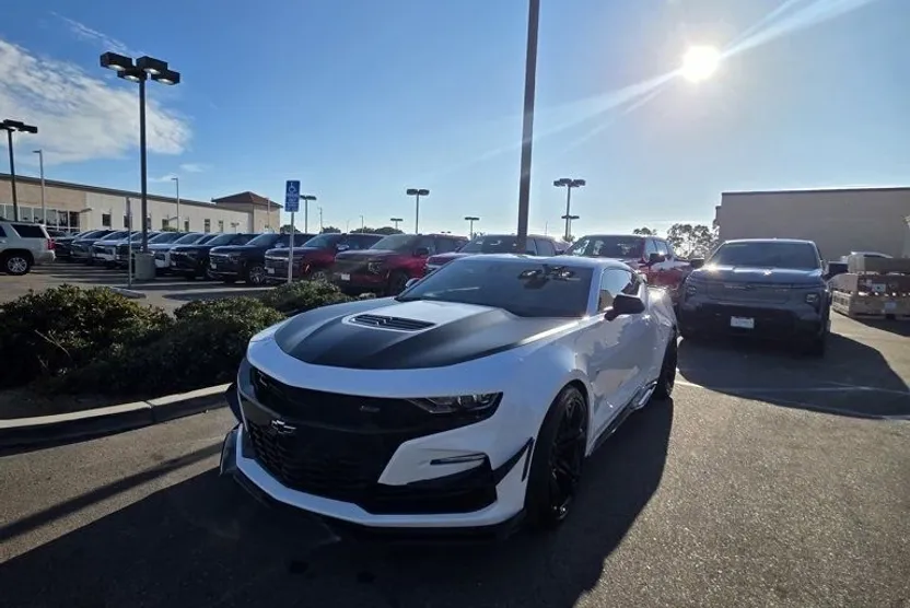 2019 Chevrolet Camaro 2SS photo 1