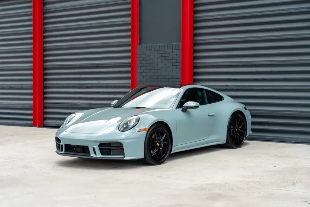 2025 Porsche 911 photo 1