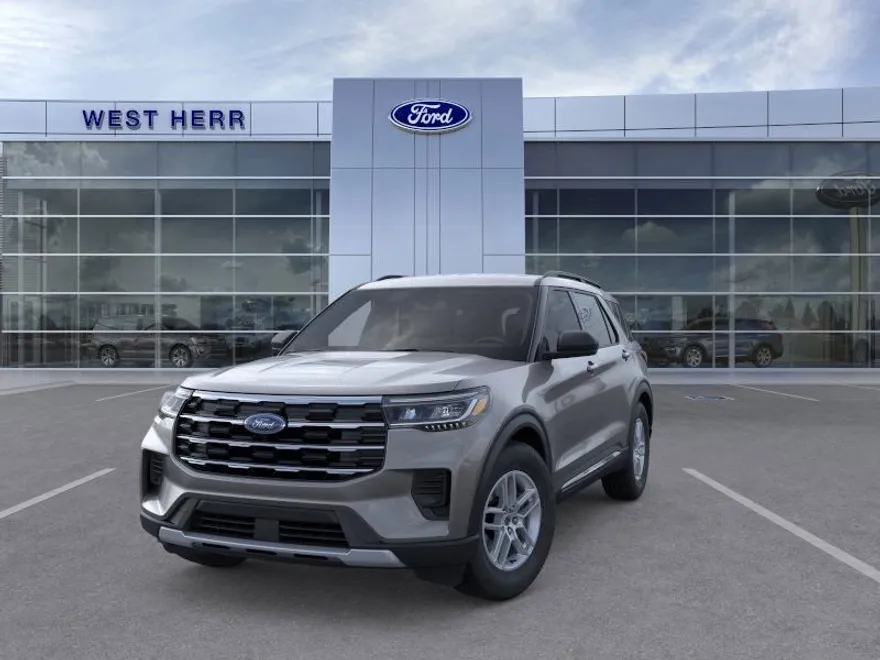 2025 Ford Explorer photo 1