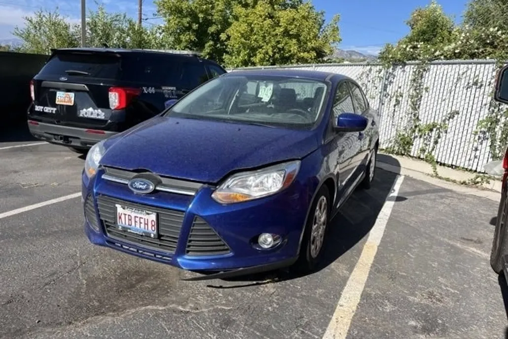 2012 Ford Focus Sedan photo 1