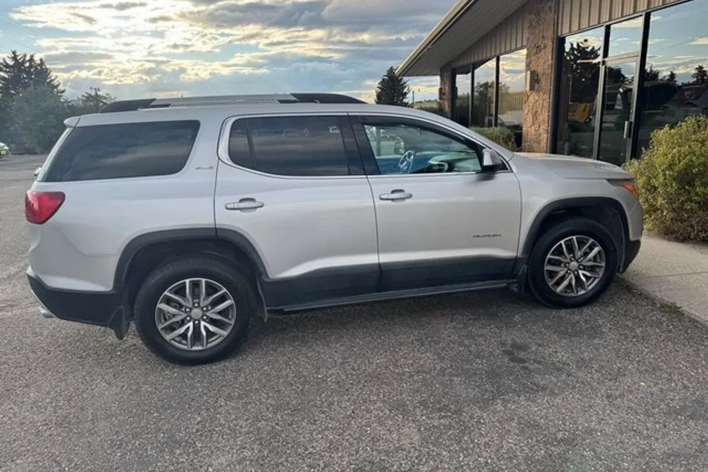 2018 Gmc Acadia SLE photo 1