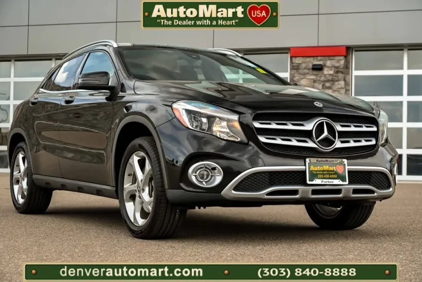 2020 Mercedes Benz GLA 250 4MATIC photo 1