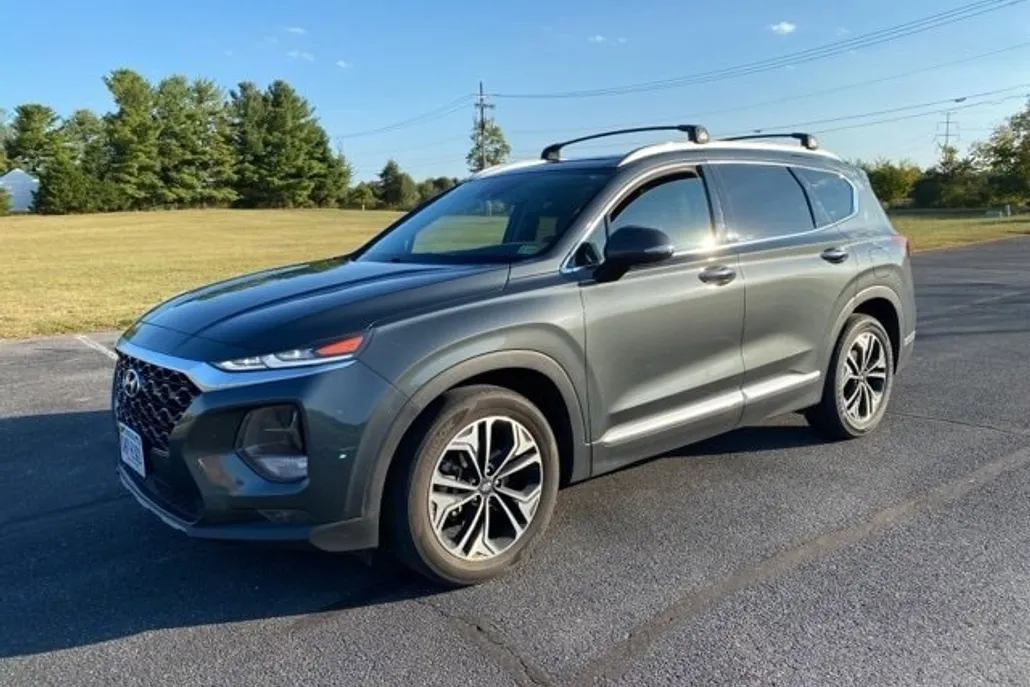 2020 Hyundai Santa Fe SEL photo 1
