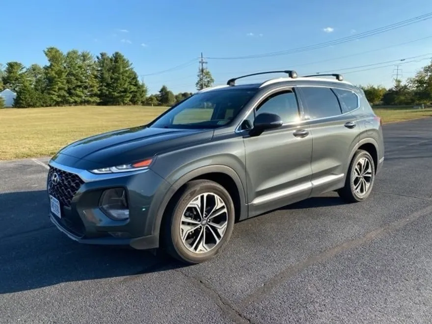 2020 Hyundai Santa Fe SEL photo 1